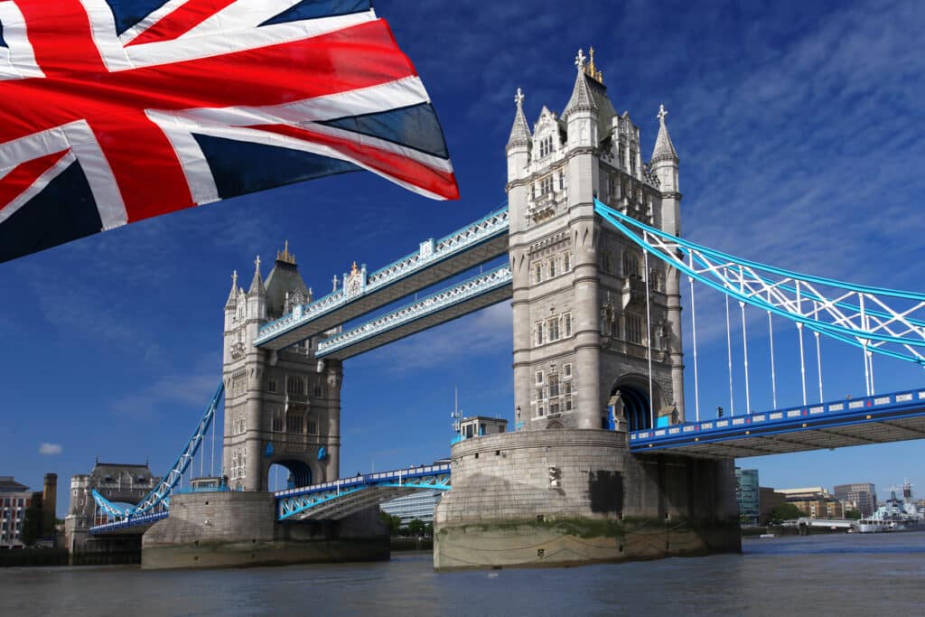 Tower Bridge in London, highlighting the question does the uk tax us social security benefits for Americans retiring there.